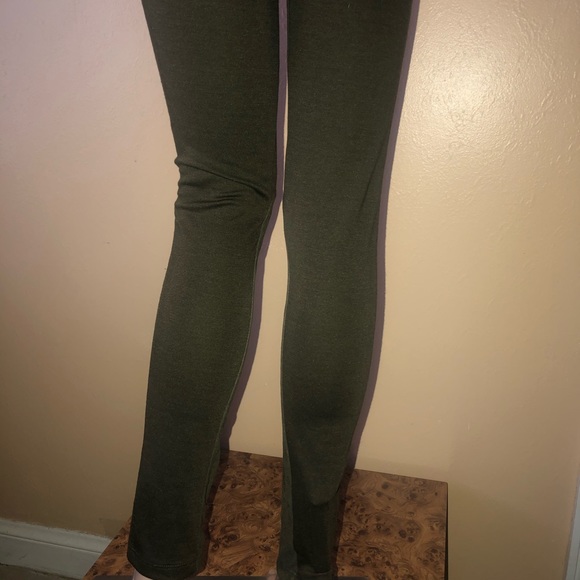 NWT GREEN SKINNY STRETCH PANTS - Picture 6 of 7
